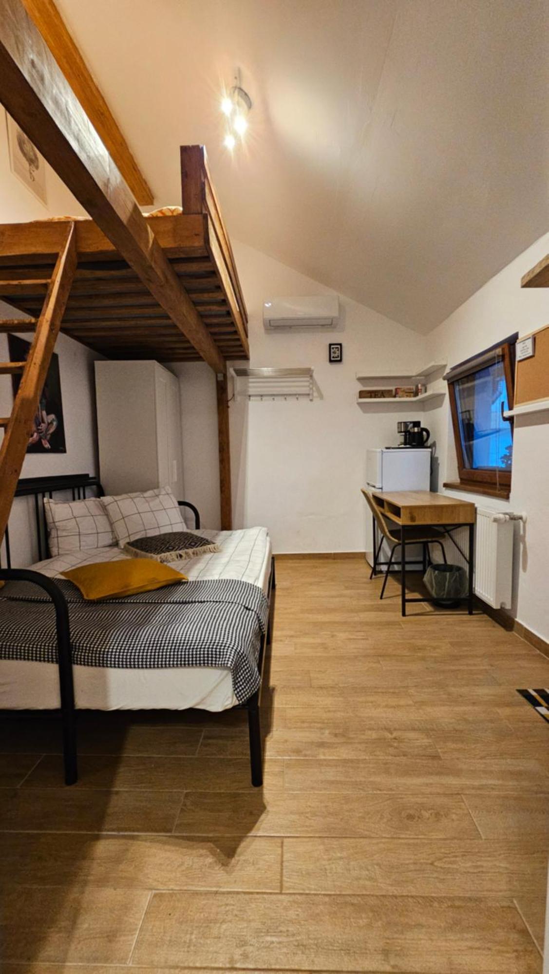 Hotel Iosif 55 Sighişoara Exterior foto